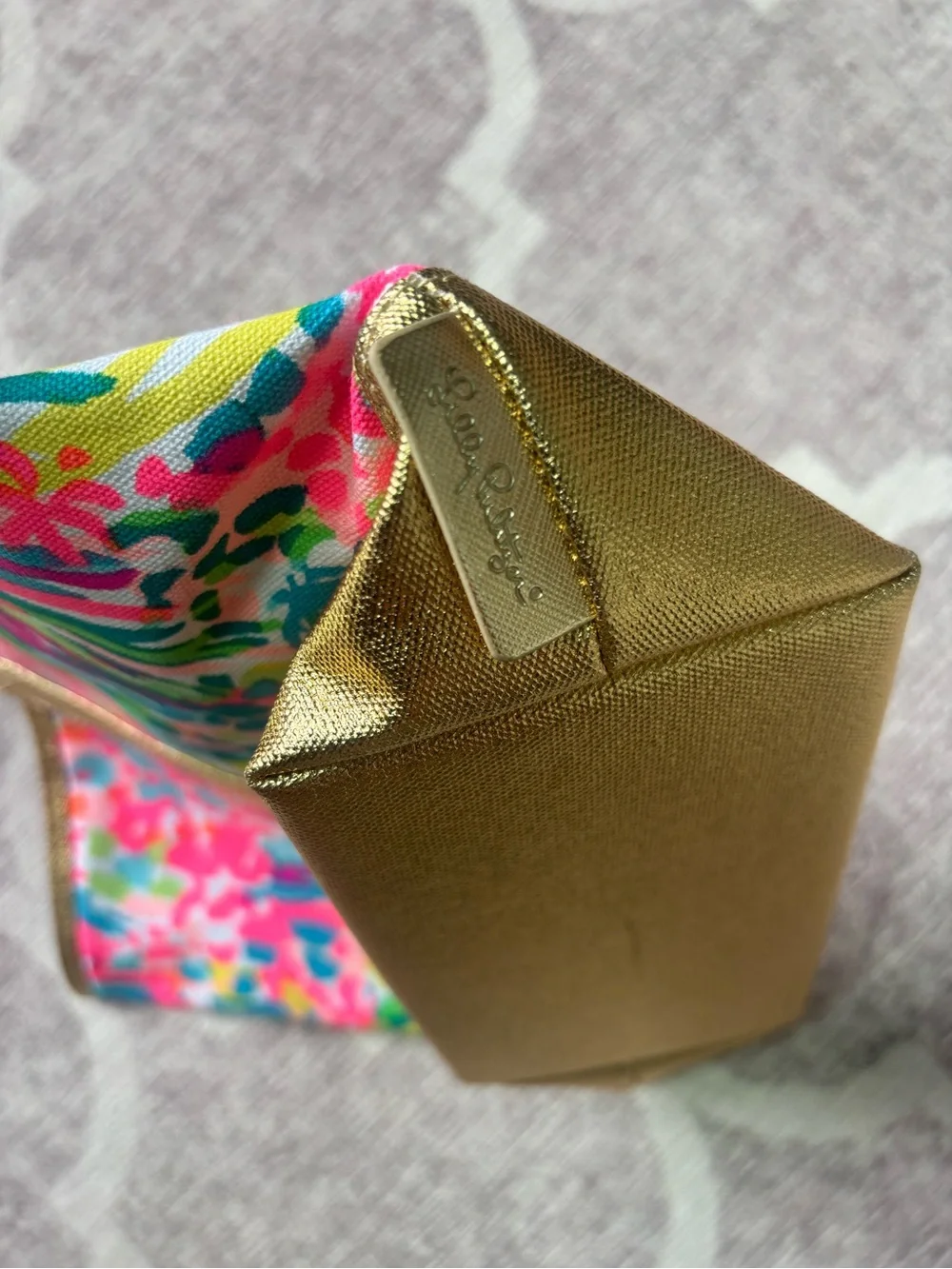 NWOT Lilly Pulitzer Gold Wine Tote Bag in Fan Sea Pants